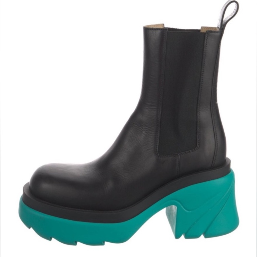 Bottega Veneta Black Leather Chelsea Boots with Teal Platform